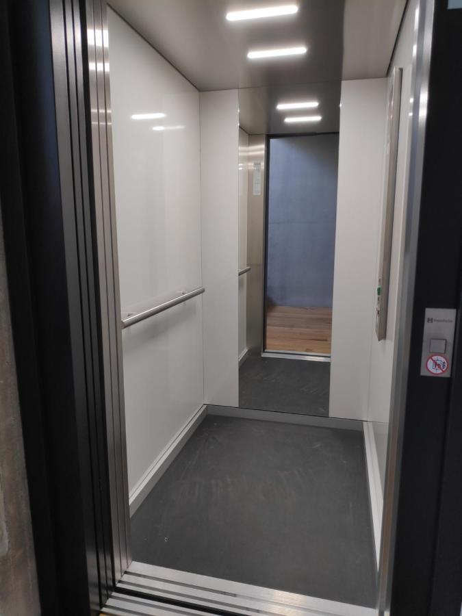 Ferienwohnungen Und Zimmer In Reutlingen-Goenningen Exteriér fotografie