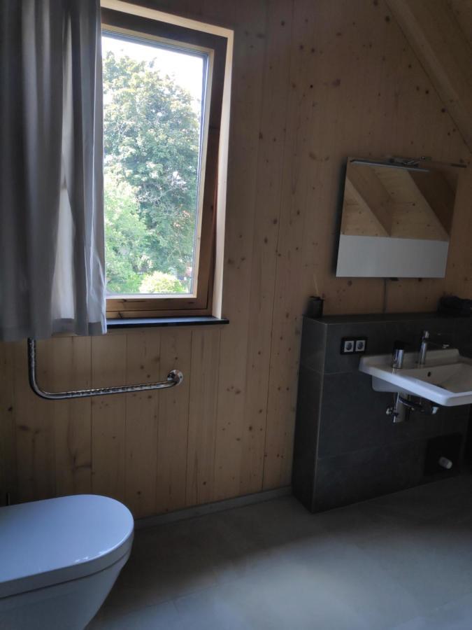 Ferienwohnungen Und Zimmer In Reutlingen-Goenningen Exteriér fotografie