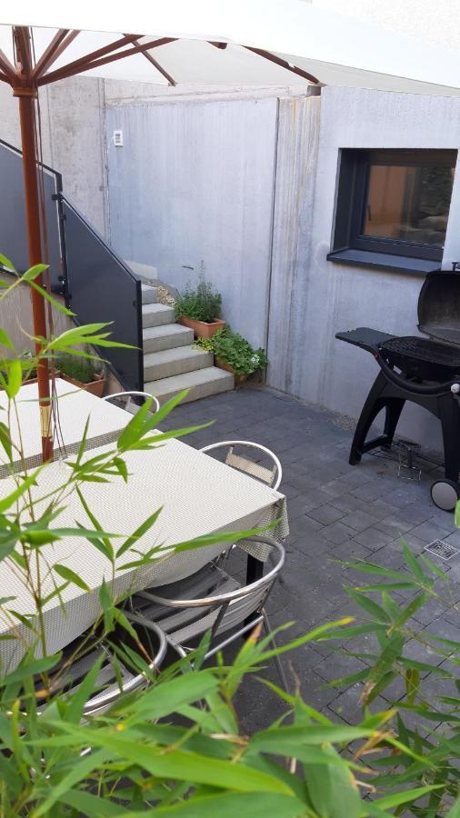 Ferienwohnungen Und Zimmer In Reutlingen-Goenningen Exteriér fotografie
